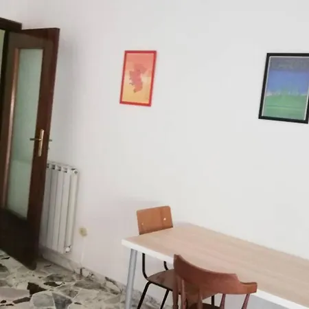 Granny's House 托雷安农齐亚塔