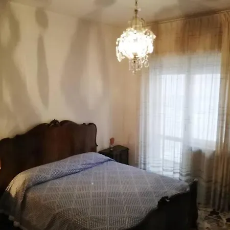 Granny's House 公寓 托雷安农齐亚塔